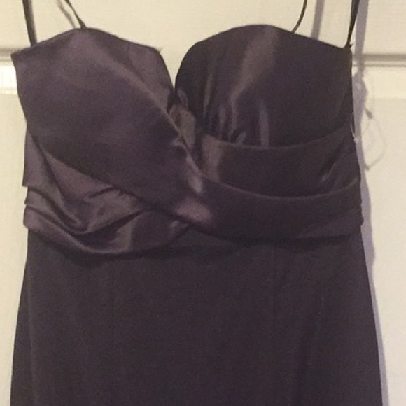 💕💕Host Pick💕💕NWOT Montage strapless eveningdress col. plum/wine - Picture 3 of 6